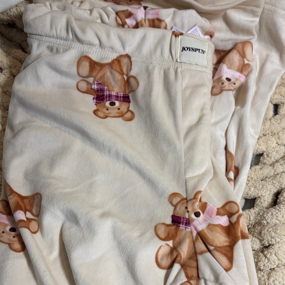 Pajamas with Teddy Bear Print - Cream - Picture 2 of 2